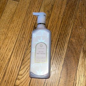 Bath&Body Ocean Driftwood Soap